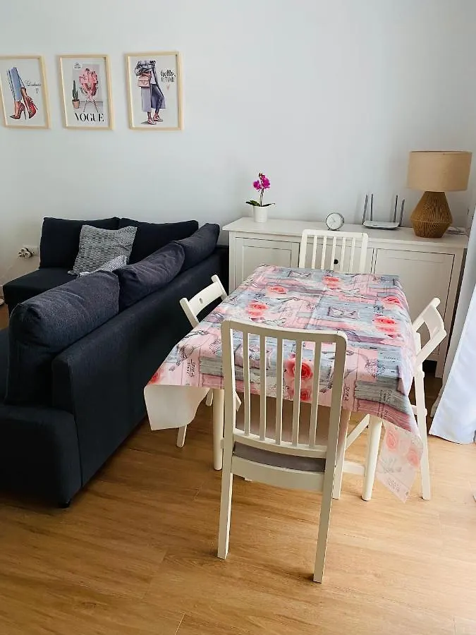 Bonito Apartamento Conil WIFI y Aire Ac SOLO FAMILIAS Y PAREJAS Conil De La Frontera