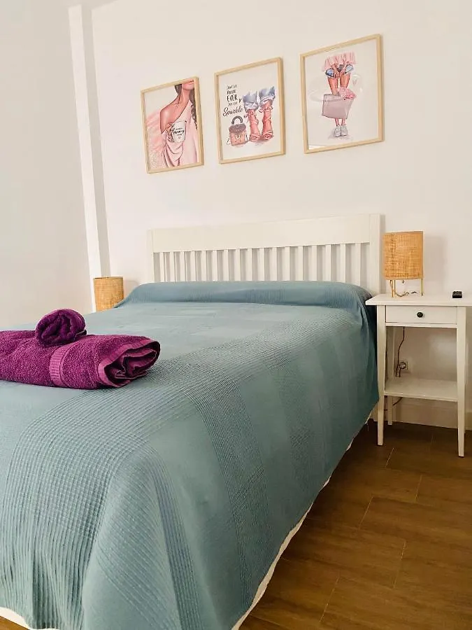 Bonito Apartamento Conil WIFI y Aire Ac SOLO FAMILIAS Y PAREJAS Conil De La Frontera